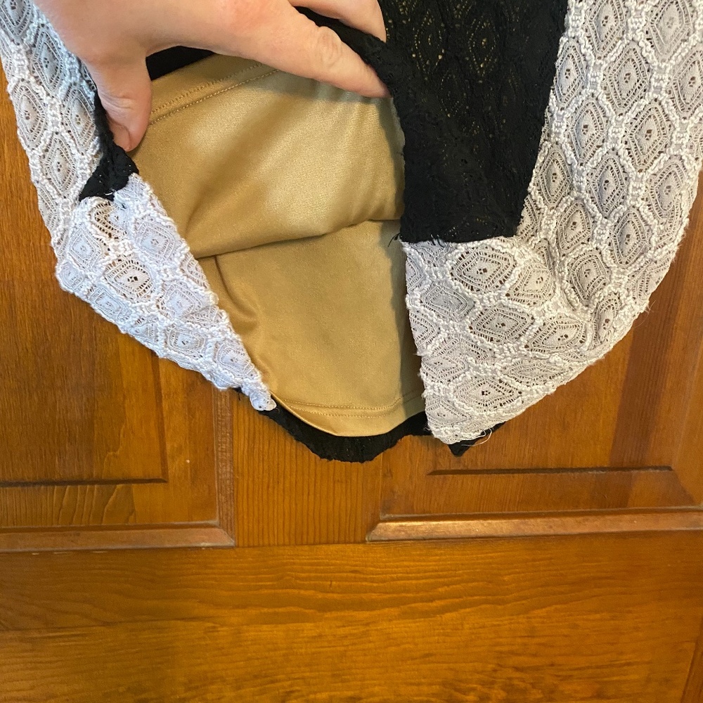 Bailey 44 Alexis Lace Dress in Black and White XS - Picture 9 of 11